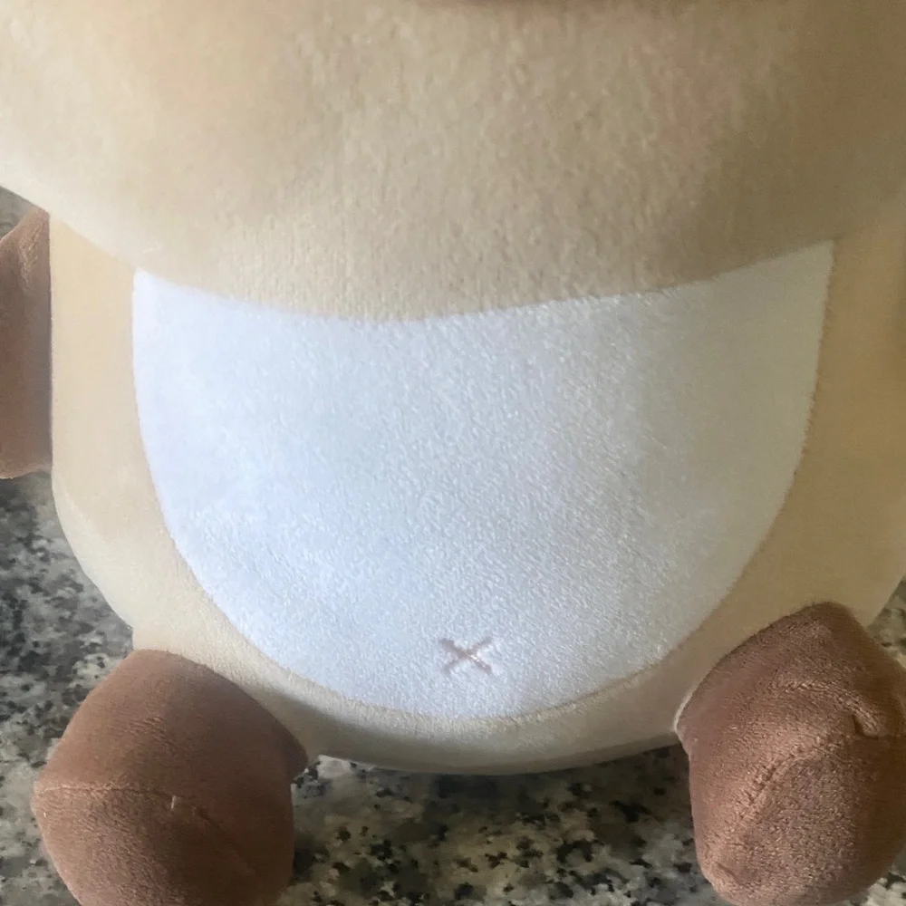 SMOKO Raccoon Plushie - Picture 4 of 6
